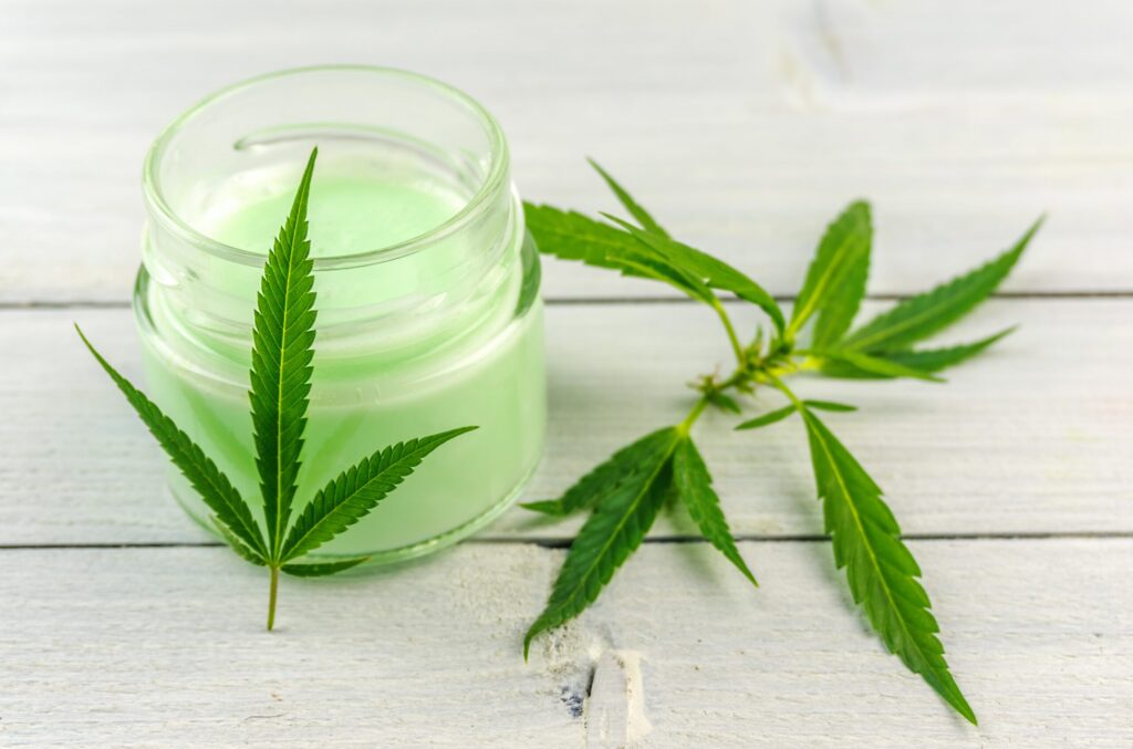 Understanding the Science Behind CBD Cream for Pain Relief - NO GLORY